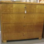 559 8380 CHEST OF DRAWERS